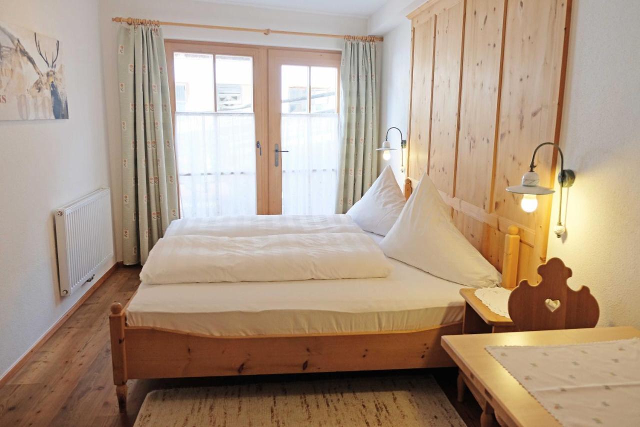 פיס Hotel Garni Hubertushof חדר תמונה